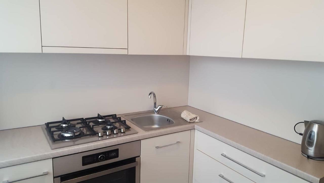 Lieporiu Apartamentai Šiauliai Exteriér fotografie